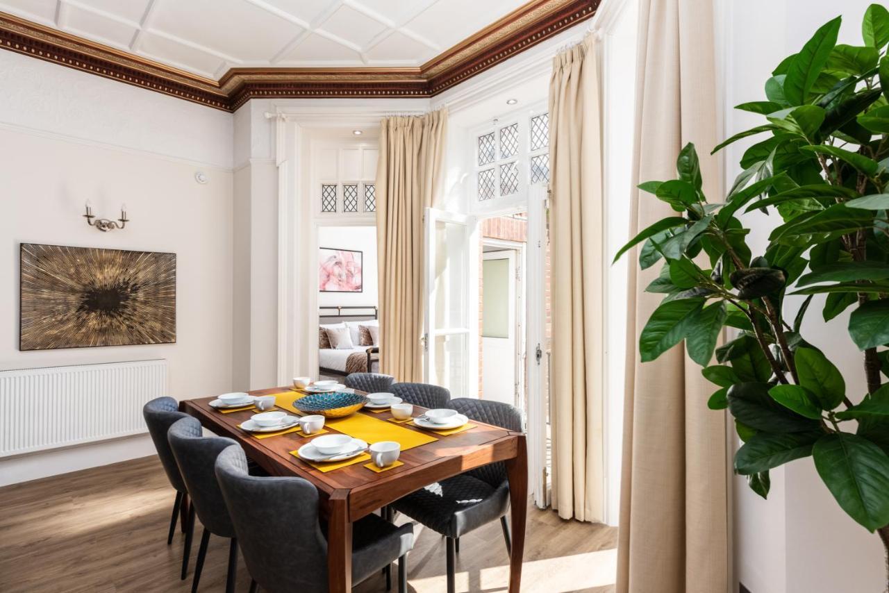 3 Bedroom Garden Apartment Opposite the Beach Hove Buitenkant foto