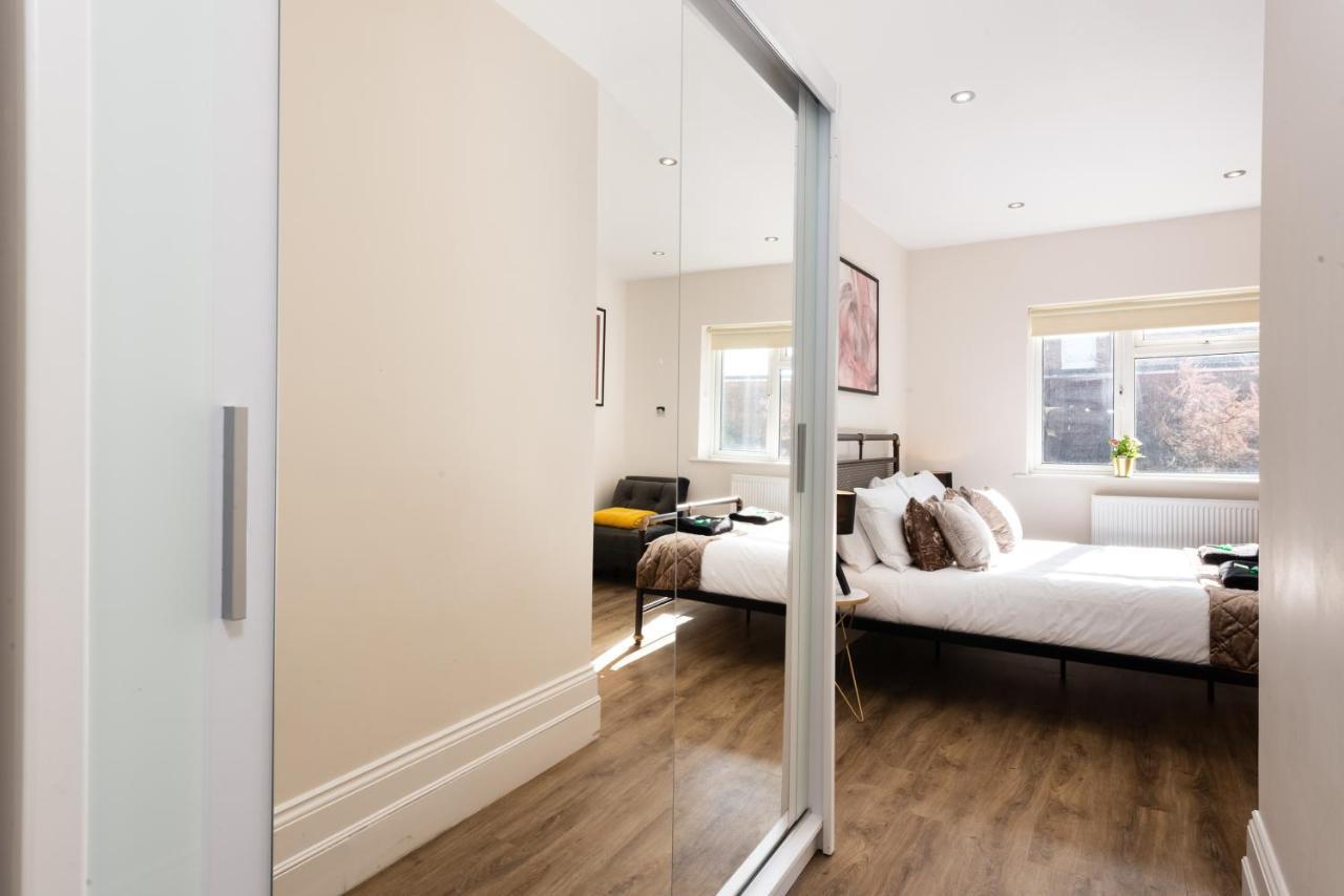 3 Bedroom Garden Apartment Opposite the Beach Hove Buitenkant foto